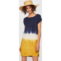 Answear - Sukienka. Sukienki damskie ANSWEAR, l, bez wzorów, z poliesteru, casualowe, bez kołnierzyka, bez ramiączek. Za 149.90 zł.