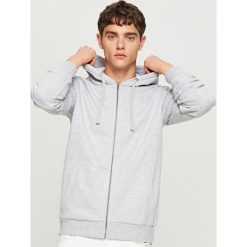 Bluza z kapturem - Jasny szar. Szare bluzy męskie Reserved. Za 79.99 zł.