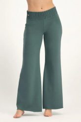 Spodnie damskie Urban Goddess Flow Wijde. Zielone spodnie materiałowe damskie URBAN GODDESS, m, bez wzorów, z bawełny, na fitness i siłownię. Za 345.00 zł.
