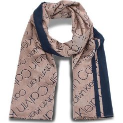 Szal CALVIN KLEIN - Burn Out Calvin Klei K60K604706 448. Szaliki i chusty damskie marki Calvin Klein. W wyprzedaży za 199.00 zł.