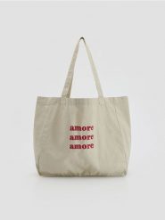 Bawełniana torebka shopper - jasnoszary. Szare torebki shopper damskie Reserved, bez wzorów, z bawełny, bez dodatków. Za 59.99 zł.