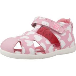 Sandały AGATHA RUIZ DE LA PRADA 242903A Rose. Czerwone sandały damskie Agatha Ruiz de la Prada, bez wzorów, ze skóry, bez obcasa, bez zapięcia. Za 183.99 zł.