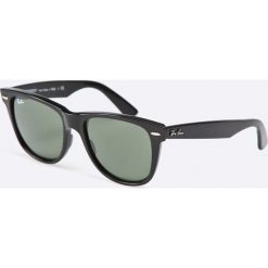 Ray-Ban - Okulary Wayfarer. Czarne okulary przeciwsłoneczne męskie Ray-Ban. W wyprzedaży za 449.90 zł.
