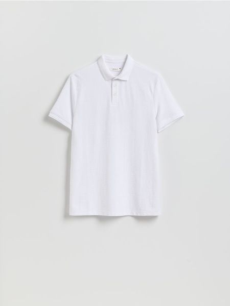 Koszulka polo slim - biały. Białe koszulki polo męskie Reserved, l, bez wzorów, z bawełny, bez ramiączek. Za 89.99 zł.