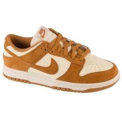 Buty Nike Dunk Low W HJ7673-100. Brązowe obuwie sportowe damskie bez wzorów, z gumy. Za 686.82 zł.
