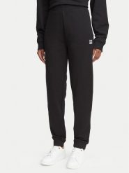 HUGO Spodnie dresowe Nelfinia 50576343 Czarny Regular Fit. Czarne spodnie dresowe damskie Hugo, s, bez wzorów, z dresówki. Za 549.99 zł.