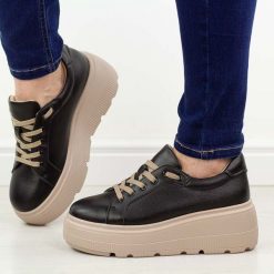 Czarne skórzane półbuty damskie na platformie Cambell 19374. Czarne półbuty damskie Cambell, na jesień, bez wzorów, z jeansu, eleganckie, bez obcasa, na platformie, bez zapięcia. Za 279.00 zł.