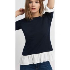 Sweter z koszulą 2-w-1. Koszule damskie marki Orsay. W wyprzedaży za 25.00 zł.