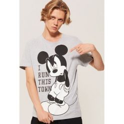 T-shirt Mickey Mouse - Szary. Szare t-shirty męskie House, z motywem z bajki. Za 59.99 zł.