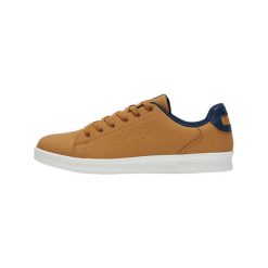 Syntetyczne sneakersy z niską górą Hummel Busan Nubuck. Brązowe obuwie sportowe damskie Hummel, bez wzorów, z materiału, trekkingowe. Za 255.50 zł.