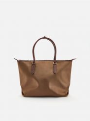 Tkaninowa torebka shopper - brązowy. Brązowe torebki shopper damskie Reserved, bez wzorów, z tkaniny, bez dodatków. Za 129.99 zł.