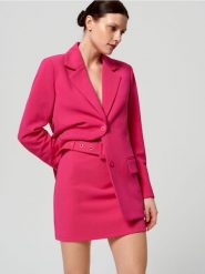 Spódnica mini z paskiem - różowy. Czerwone spódnice damskie Sinsay, l, bez wzorów, mini, trapezowe. Za 39.99 zł.