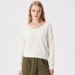 Luźny sweter basic - Kremowy. Swetry damskie Sinsay. Za 49.99 zł.