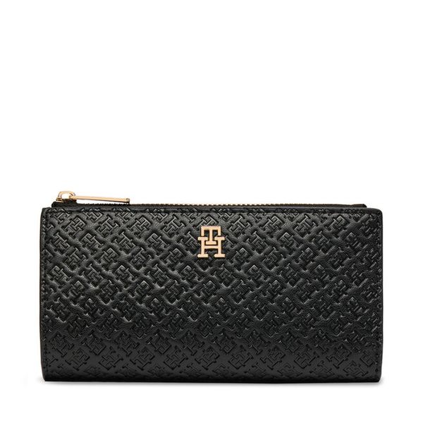 Portfel Tommy Hilfiger. Czarne portfele damskie Tommy Hilfiger, bez wzorów. Za 289.99 zł.