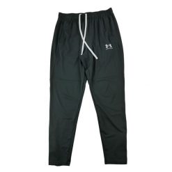 Second life - Spodnie dresowe męskie Under Armour - Stan bardzo dobry. Czarne spodnie sportowe męskie Under Armour, l, bez wzorów, z dresówki, do biegania. Za 106.46 zł.