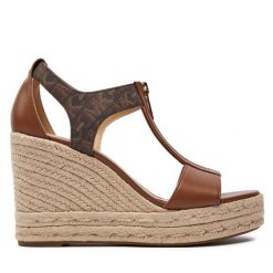 Espadryle MICHAEL Michael Kors. Brązowe sandały damskie MICHAEL Michael Kors, bez wzorów, bez obcasa, bez zapięcia. Za 569.99 zł.
