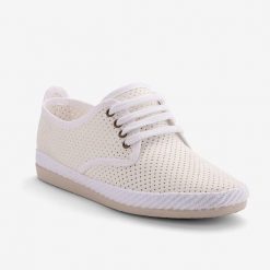 Damskie espadryle Coqui. Białe espadryle damskie Coqui, bez wzorów, z bawełny, bez obcasa, bez zapięcia. Za 153.99 zł.