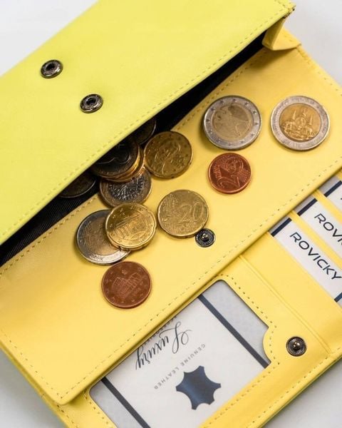 4U Cavaldi Elegancki, duży portfel damski ze skóry ekologicznej - 4U Cavaldi NoSize. Portfele damskie 4U Cavaldi, bez wzorów, ze skóry ekologicznej. Za 87.99 zł.