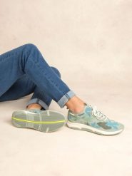 Buty sportowe damskie TBS Jellina. Brązowe obuwie sportowe damskie TBS, bez wzorów, z materiału. Za 372.50 zł.