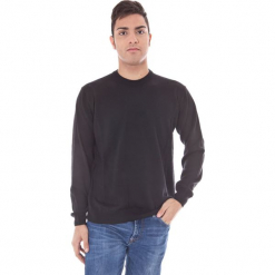 Sweter w kolorze czarnym. Czarne swetry przez głowę męskie Just Cavalli, Calvin Klein, Lee, z okrągłym kołnierzem. W wyprzedaży za 129.95 zł.