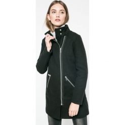 Answear - Płaszcz UR Your Only Limit. Płaszcze damskie marki ANSWEAR. W wyprzedaży za 199.90 zł.