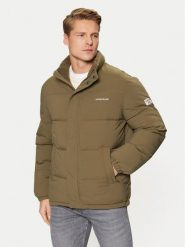 Guess Kurtka zimowa M4BL20 WGII2 Khaki Regular Fit. Brązowe kurtki męskie Guess, na zimę, l, z aplikacjami, z syntetyku, bez kaptura. Za 699.99 zł.