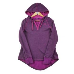 Second life - Kobiecy polarowy sweter TNF Purple - Stan bardzo dobry. Fioletowe swetry damskie The North Face, bez wzorów, z polaru, sportowe, bez kołnierzyka, bez ramiączek, bez kaptura. Za 114.17 zł.