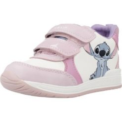 Buty GEOX B RISHON GIRL Rose. Białe obuwie sportowe damskie Geox, bez wzorów, ze skóry, na fitness i siłownię. Za 189.99 zł.