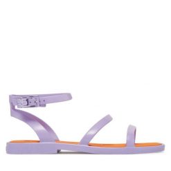 Sandały Melissa. Fioletowe sandały damskie Melissa, bez wzorów, bez obcasa, na płaskiej podeszwie, bez zapięcia. Za 199.99 zł.
