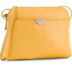 Torebka COCCINELLE - CV3 Mini Bag E5 CV3 55 D3 07 Spark J00. Listonoszki damskie marki Coccinelle. W wyprzedaży za 419.00 zł.