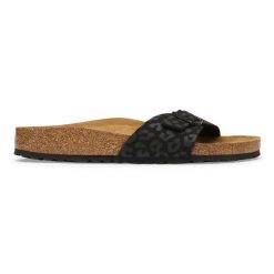 Birkenstock Madrid SYN Black Klapki damskie. Czarne klapki damskie Birkenstock, bez wzorów, z jeansu, wakacyjne, bez obcasa. Za 369.99 zł.