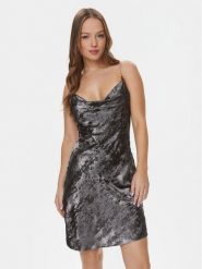 Guess Sukienka koktajlowa Akilina W4RK77 WFQA0 Kolorowy Slim Fit. Sukienki damskie Guess, xl, z aplikacjami, z syntetyku, wizytowe, bez kołnierzyka, bez ramiączek. Za 619.99 zł.