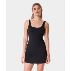 Dwuwarstwowa sukienka tenisowa Carpatree Balletcore. Czarne sukienki damskie Carpatree, m, bez wzorów, sportowe, bez kołnierzyka, bez ramiączek, sportowe. W wyprzedaży za 195.49 zł.