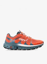 Buty trailowe damskie Inov-8 TrailFly Ultra G 300 Max. Brązowe obuwie sportowe damskie Inov-8, bez wzorów, z materiału, do biegania. Za 869.99 zł.