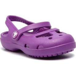 Sandały CROCS - Shayna Girls 11372 Dahlia. Sandały dziewczęce marki Crocs. W wyprzedaży za 99.00 zł.
