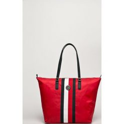 Tommy Hilfiger - Torebka. Torby na ramię damskie marki Tommy Hilfiger. W wyprzedaży za 269.90 zł.