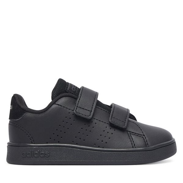 Sneakersy adidas. Czarne trampki i tenisówki chłopięce Adidas, bez wzorów, bez zapięcia. Za 137.99 zł.
