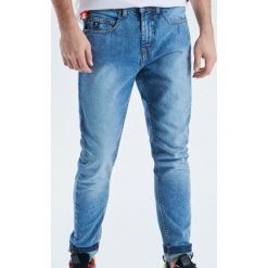 Jeansy Carrot Fit - Niebieski. Jeansy męskie marki Cropp. Za 129.99 zł.