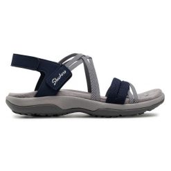 Sandały Skechers. Niebieskie sandały damskie Skechers, bez wzorów, bez obcasa, na płaskiej podeszwie, bez zapięcia. Za 219.99 zł.