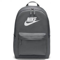 Plecak uniwersalny dla dzieci Nike Heritage. Szare torby i plecaki dziecięce Nike. Za 149.99 zł.