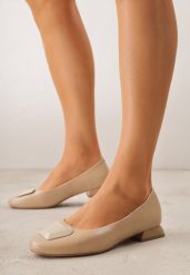 Beżowe Czółenka w Stylu Retro ze Skórzaną Wkładką Faylina. Brązowe czółenka damskie Renee, bez wzorów, z jeansu, eleganckie, bez obcasa, na płaskiej podeszwie, bez zapięcia. Za 159.99 zł.