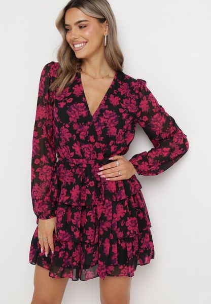 Różowa Rozkloszowana Mini Sukienka w Kwiaty z Trójkątnym Dekoltem i Falbankami Cehamla. Czerwone sukienki damskie Born2be, l, bez wzorów, z materiału, wizytowe, bez kołnierzyka, bez ramiączek, mini, kopertowe. Za 139.99 zł.