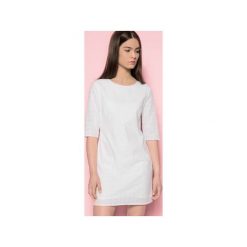 Sukienka haftowana. Sukienki damskie marki Mrovca. Za 399.00 zł.