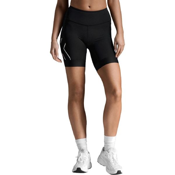 Spodenki triathlonowe damskie 2XU Core Tri 6". Czarne szorty damskie 2XU, na lato, m, bez wzorów, z elastanu, sportowe, z podwyższonym stanem, rowerowe. Za 369.99 zł.