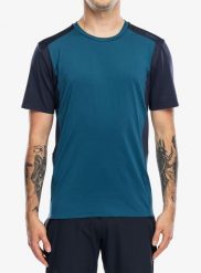 Koszulka szybkoschnąca CMP Quest T-Shirt. Niebieskie koszulki sportowe męskie CMP, xl, bez wzorów, z elastanu, bez kołnierzyka, bez ramiączek, do biegania. Za 175.99 zł.