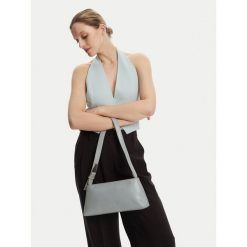 Torebka Calvin Klein. Szare torebki do ręki damskie Calvin Klein, bez wzorów, klasyczne, bez dodatków. Za 279.99 zł.
