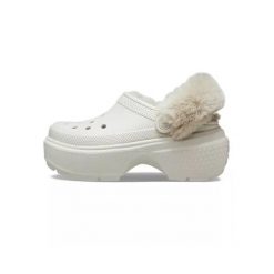 Kapcie Crocs Stomp Lined beżowe. Białe kapcie damskie Crocs, bez wzorów. Za 334.25 zł.