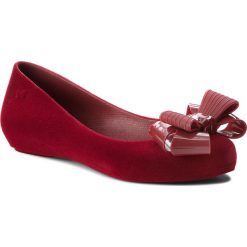 Baleriny ZAXY - Pop Flocked II Fem 82542 Burgund 51901 BB285030 02064. Baleriny damskie marki Zaxy. W wyprzedaży za 159.00 zł.