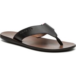 Japonki TOMMY HILFIGER - Hilfiger Leather Sandal FM0FM02237 Black 990. Klapki męskie marki Tommy Hilfiger. Za 299.00 zł.