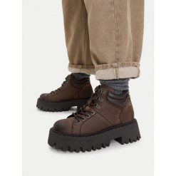 Trapery G-Star. Brązowe śniegowce i trapery damskie G-Star. Za 399.99 zł.